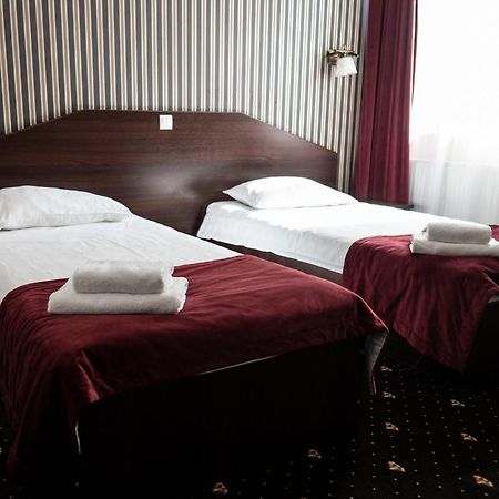Hotel Podzamcze Góra Kalwaria Exterior foto